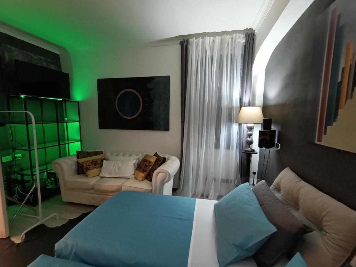 Spanish Steps Bedroom Рим Экстерьер фото