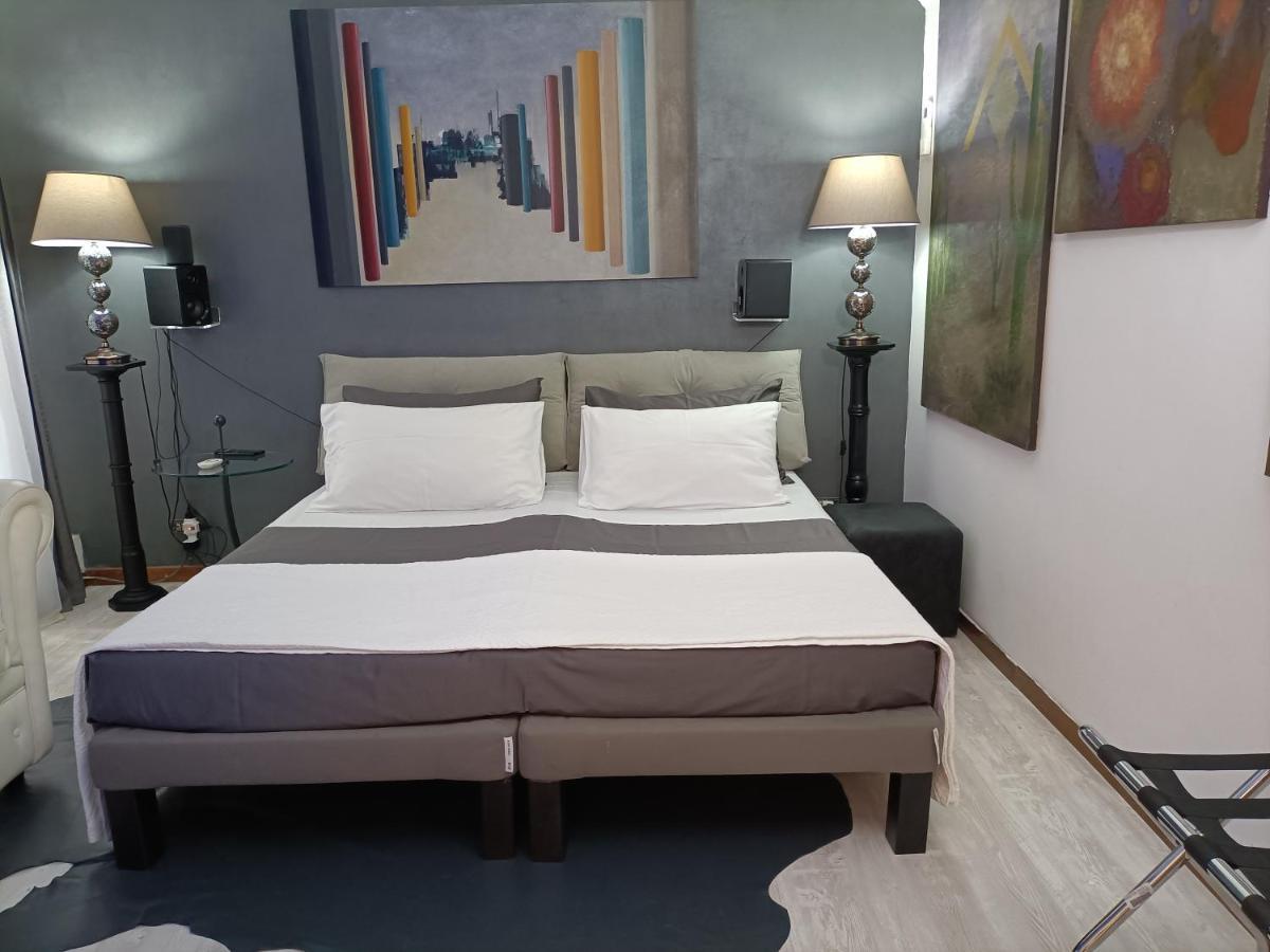 Spanish Steps Bedroom Рим Экстерьер фото
